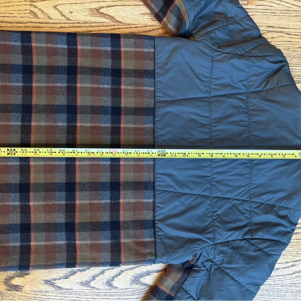 Smartwool Anchorline Gray and Brown Plaid Puffer Jacket - Picture 10 of 11